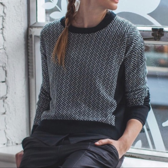 Lululemon Herringbone Merino Wool Sweater - Picture 3 of 8